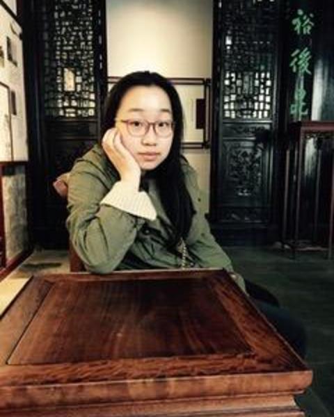 Yichun He